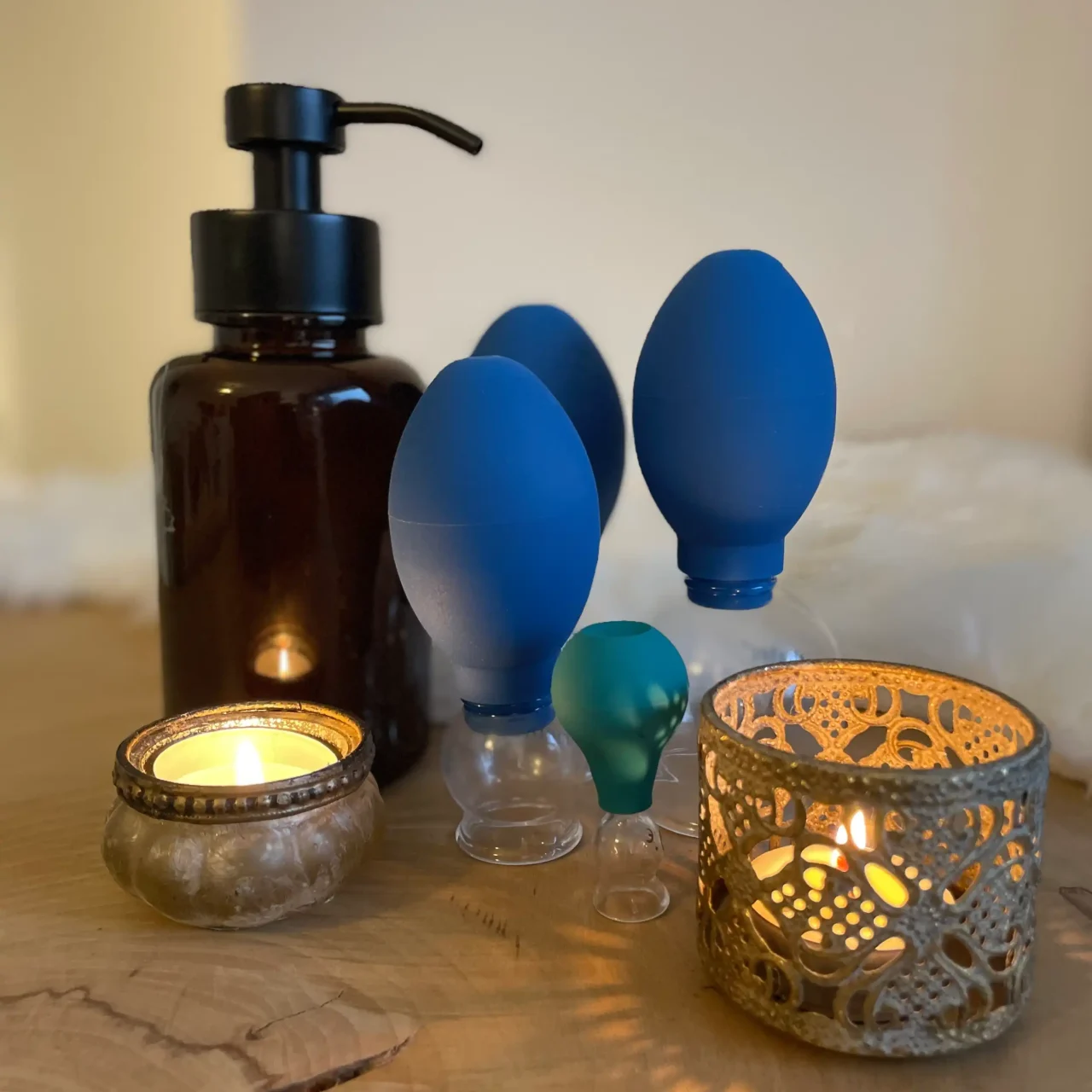 https://reconnectbmr.nl/wp-content/uploads/2024/12/cupping-1280x1280.webp
